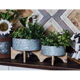 Gracie Oaks Dagostino Farmhouse Round 3-Piece Pot Planter Set Metal | 6 H x 8 W x 8 D in | Wayfair 4AF31A4BEA394115BEE13E09184F3670