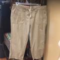 American Eagle Outfitters Pants & Jumpsuits | American Eagle Brand Capri Khaki Pants Size 8 | Color: Cream | Size: 28