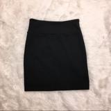 American Eagle Outfitters Skirts | Black Geometric Textured Pencil Skirt | Color: Black | Size: Xs