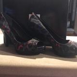 Nine West Shoes | Brand New Nine West Peep Toe Heels | Color: Black/Pink | Size: 8