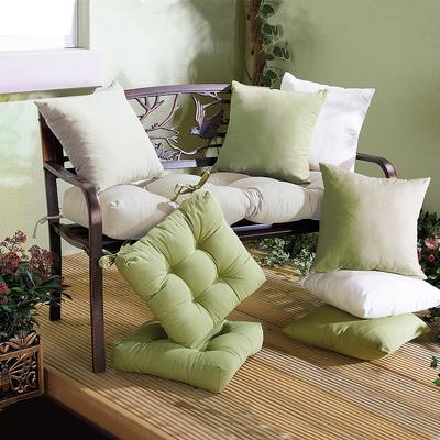 Outdoor Furniture Cushions Bench Booster Cushion in Cream