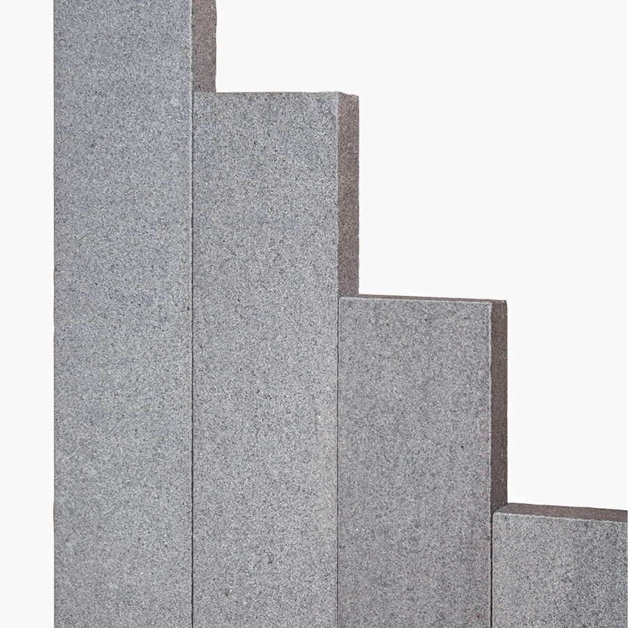 Seltra Natursteine Palisaden GALA EXACTA NEW Granit anthrazit Herkunft Vietnam, 8x20 cm, 150 cm Image