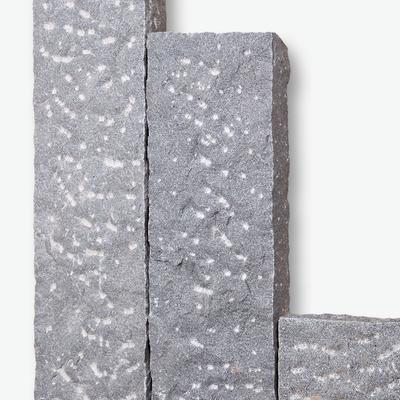 Seltra Natursteine Palisaden GALA RUSTIQUE+ Granit anthrazit Herkunft Vietnam, 10x25 cm, 50 cm