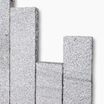 Seltra Natursteine Palisaden BRAVO MONTANA+ Granit edelgrau, 10x25 cm, 50 cm Image