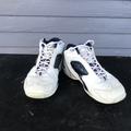 Nike Shoes | Nike Women’s Basketball Shoes | Color: White | Size: 10