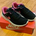 Nike Shoes | Girls' Nike Tanjun Sneakers | Color: Black/Pink | Size: 5g