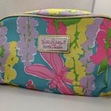 Lilly Pulitzer Bags | Lilly Pulitzer For Estee Lauder Cosmetics Bag | Color: Pink/Purple | Size: Os