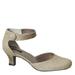 ARRAY Charlie - Womens 5 Gold Pump Medium