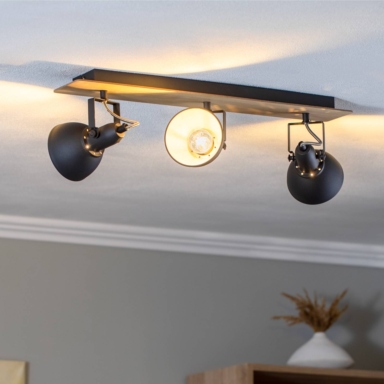 Lindby Deckenlampe Aylis, 3-flg., 60 cm, schwarz, Holz, E14 Aylis Lindby, dimmbar, Holz dunkel, für Wohn- / Esszimmer, Metall, Industrielles Design, Strahler