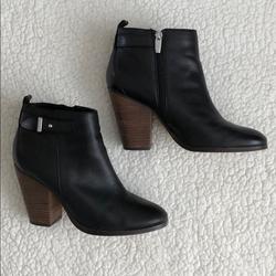 Coach Shoes | Coach Hewes Bootie | Color: Black | Size: 8.5