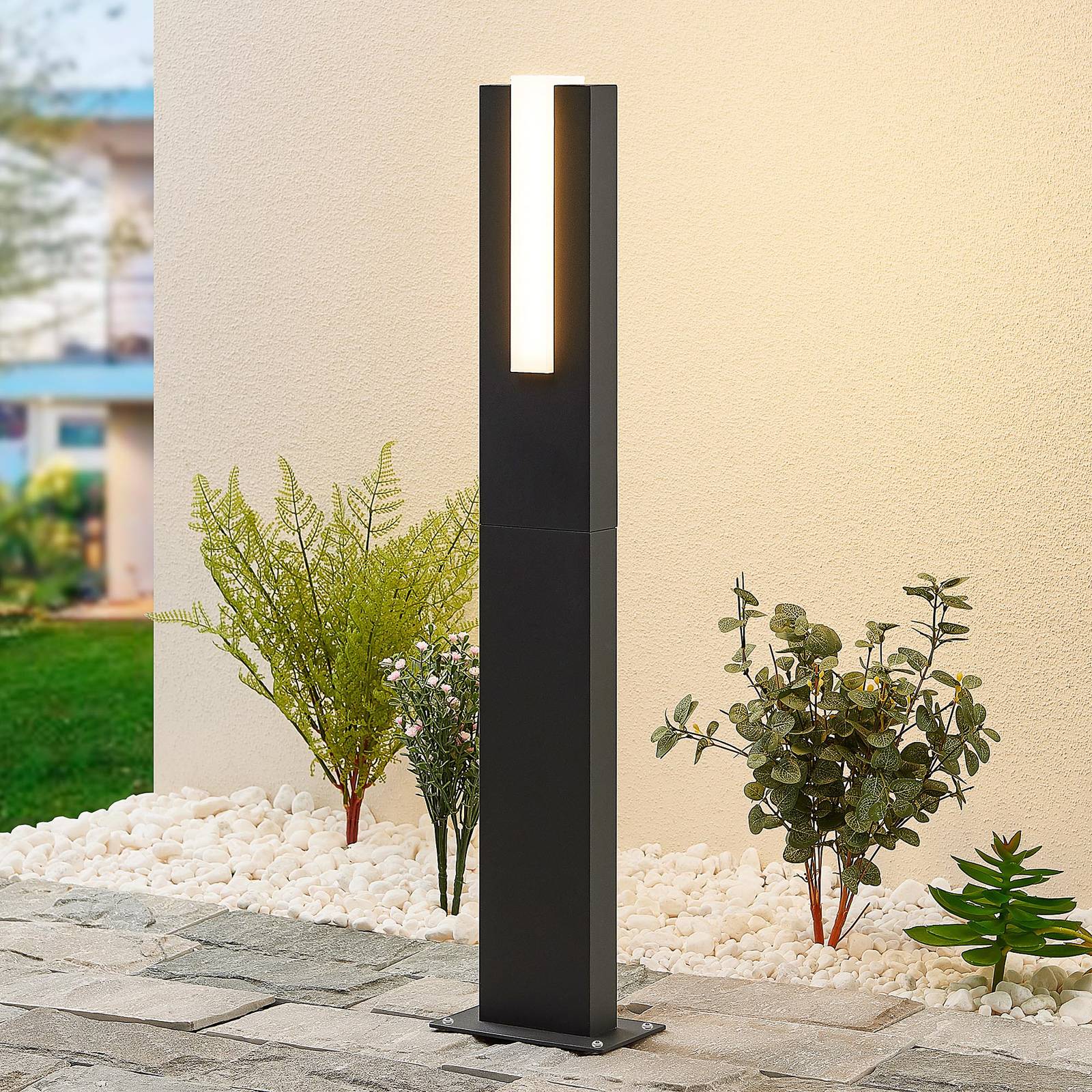 LED Wegeleuchte Virgalia Lucande, schwarz, Aluminium, Modern, LED Außenleuchte