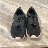 Nike Shoes | Black Nike Tennis Shoes | Color: Black/White | Size: 7.5