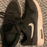 Nike Shoes | Black Nike Tennis Shoes | Color: Black | Size: 6.5