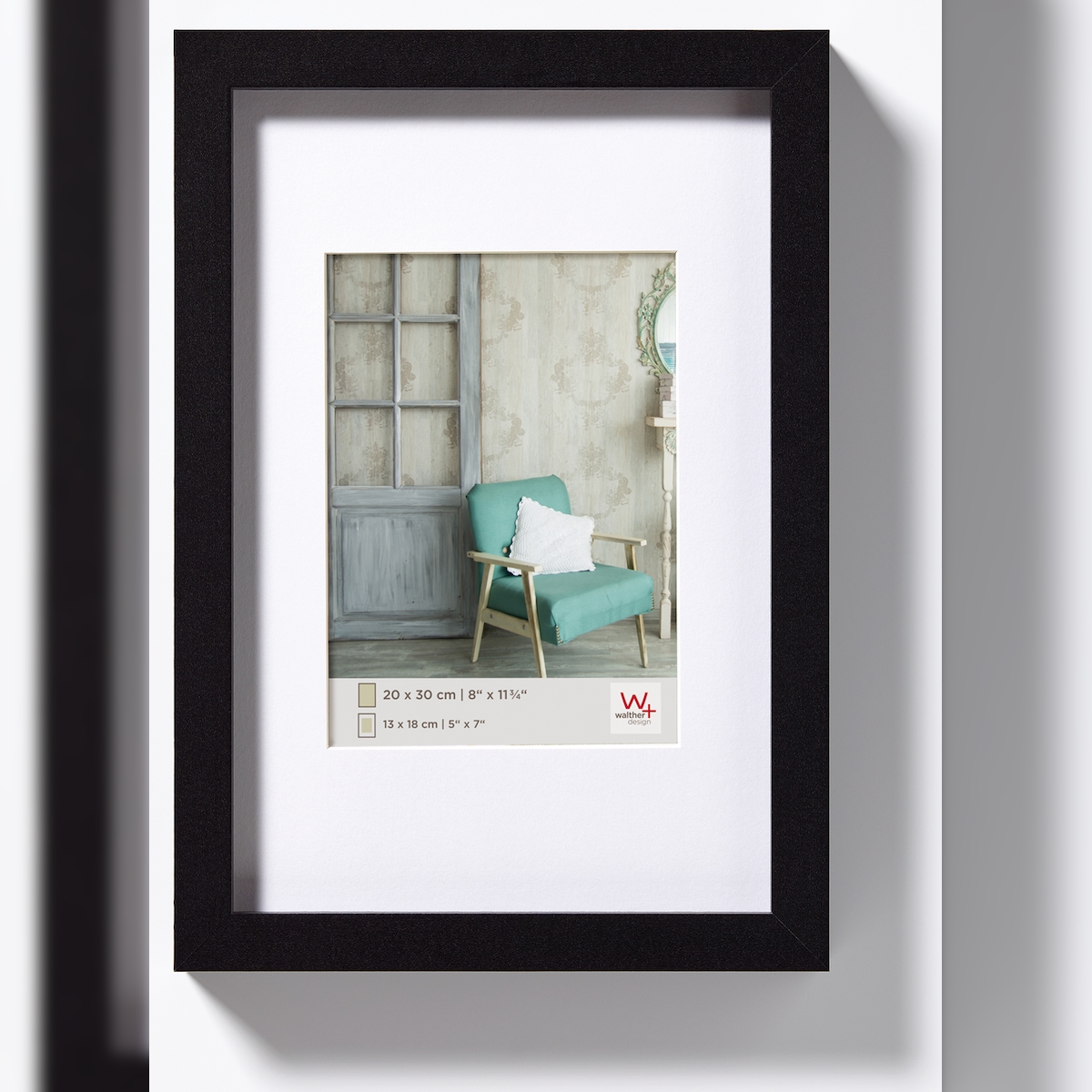 walther + design Stockholm Holz Bilderrahmen 60x80 cm SCHWARZ Image