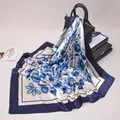 Foulards en soie pour femmes 90x90cm Foulard de bureau à la mode tête carrée châle