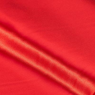Schwer entflammbarer Satin, rot