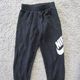 Nike Bottoms | Kids Nike Black Sweatpants Size 7 | Color: Black | Size: 7/L