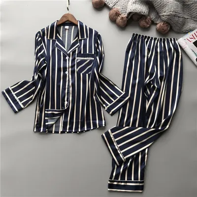 Pyjama à rayures verticales pour femmes ensemble ample de loisirs printemps
