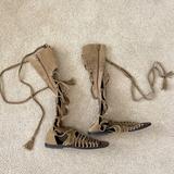 Free People Shoes | Free People Gladiator Sandals. Sz 38 (7-7.5) Nwt | Color: Brown/Tan | Size: 7 / 7.5