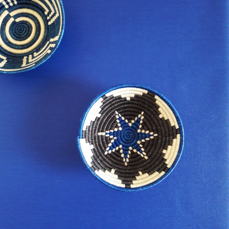 Nappe en coton enduit bleue rectangle 160 x 240 cm