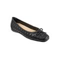 Wide Width Women's Gillian Flats by Trotters in Black (Size 9 W)