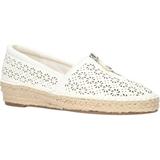 Easy Street Zenon Espadrille Flats (Women)