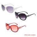 Women Large Frame Sunglasses Crystal Inlaid Personality Selfie Eyeglasses Glass Lens Eyewear Random Color