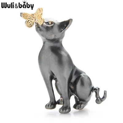 Wuli & baby – broches classiques en émail pour femme chat gris embrassant un papillon bijoux