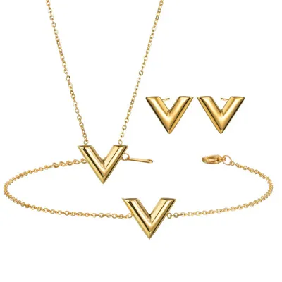Collier pendentif lettre V pour femme acier au titane marque célèbre design classique bijoux