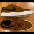 Nike Shoes | Euc Nike Suede Hyperfeel Sneaker, Brown | Color: Black/Brown | Size: 9.5