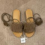 American Eagle Outfitters Shoes | American Eagle Sandals Size 7 Nwt | Color: Brown | Size: 7