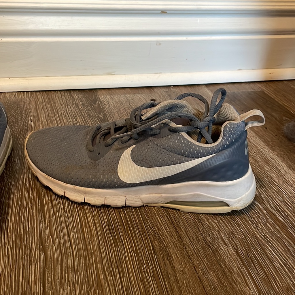 Nike Shoes | Blue Nike Tennis Shoes | Color: Blue | Size: 6.5