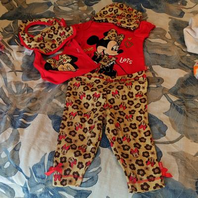 Disney Other | 5 Piece Minnie Outfit | Color: Brown | Size: 0-6 Month