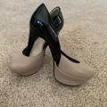 Jessica Simpson Shoes | Jessica Simpson High Heels | Color: Black/Tan | Size: 9