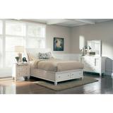 Fresnes White 2-piece Platform Queen Bedroom Set with Chest