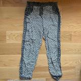 American Eagle Outfitters Pants & Jumpsuits | American Eagle Outfitters Printed Pants | Color: Gray | Size: M