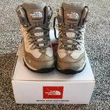 The North Face Shoes | Euc Womens North Face Boots 6 1/2 | Color: Tan | Size: 6.5
