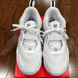 Adidas Shoes | Adidas D.O.N. Issue 3 Unisex Basketball Shoes Size 7 1/2 Men/8 1/2 Womens | Color: Black/White | Size: 7.5