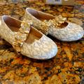 Michael Kors Shoes | Michael Kors Girl Shoe Size 7 | Color: White | Size: 7bb