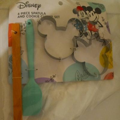 Disney Kitchen | Disney 4pcs Spatula And Cookie Cutter Set New! | Color: Blue/Pink | Size: Os