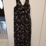 American Eagle Outfitters Dresses | Absolutely The Most Adorable Floral Sundress!! Sz Xxs Must See! | Color: Black | Size: Xxs