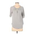 Ann Taylor LOFT Outlet Short Sleeve Top Gray Keyhole Tops - Women's Size Small