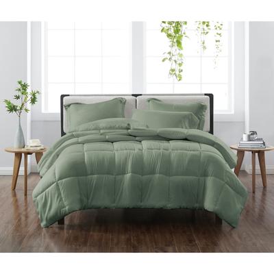 Heritage Solid Comforter Set by Cannon in Green (Size FL/QUE)