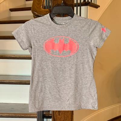 Under Armour Shirts & Tops | Girls’ Batman / Batgirl Tee Shirt | Color: Gray/Pink | Size: Sg