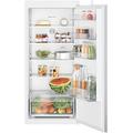 BOSCH KIR41NSE0 Einbau-Kühlschrank Serie 2, integrierbarer Kühlautomat ohne Gefrierfach 122x56 cm, 204L Kühlen, Schleppscharnier, MultiBox XXL, LED-Beleuchtung, EcoAirflow, SuperCooling