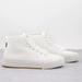 Levi's Shoes | Levi's Hi Top Canvas Tab Logo Shoe In White | Color: White | Size: 6