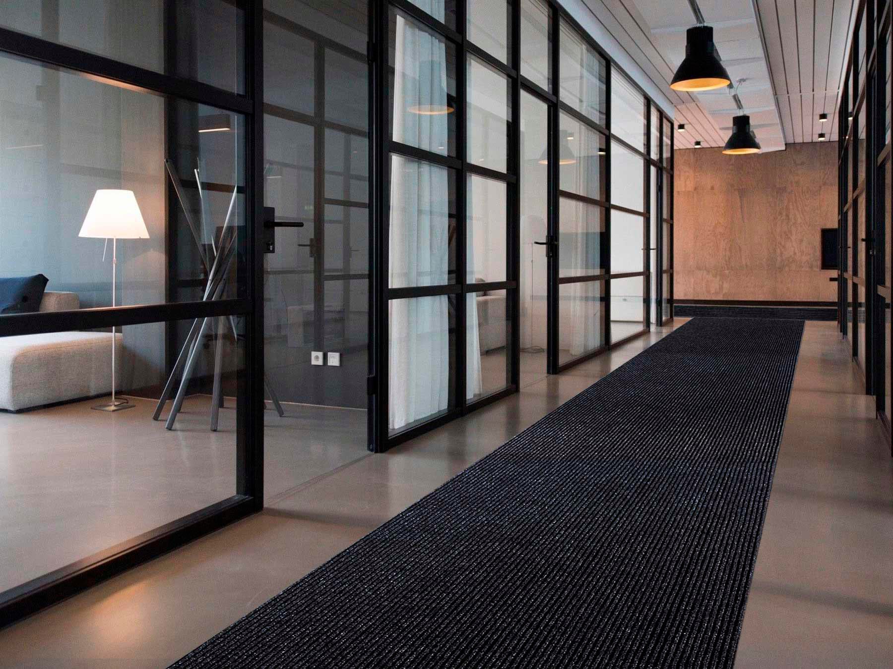 Läufer "MAGNUM, Made in Belgium", grau (anthrazit), B:200cm H:10,5mm L:800cm, Polypropylen (PP), PRIMAFLOR-IDEEN IN TEXTIL, Teppiche, Schmutzfangläufer, Schmutzfangläufer, Schmutzfangteppich, Schmutzmatte, rutschhemmend Image