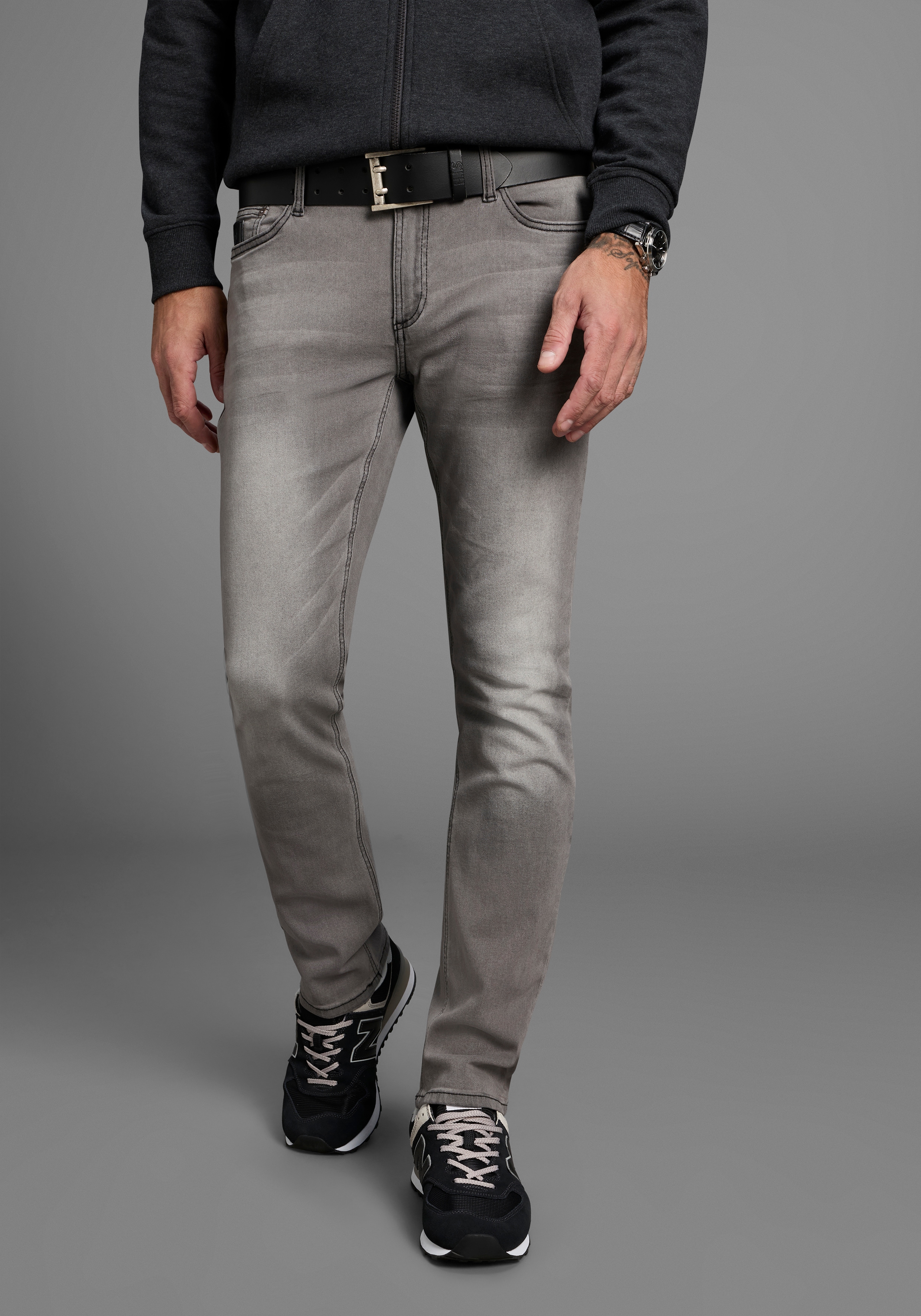 Straight-Jeans BRUNO BANANI "Hutch", Herren, Gr. 30, Länge 32, grau (grau wash), Denim/Jeans, Obermaterial: 98% Baumwolle, 2% Elasthan, unifarben, normal lang, Jeans Straight-Jeans, gerade geschnittenes Bein, niedrige Leibhöhe, reguläre Passform,...