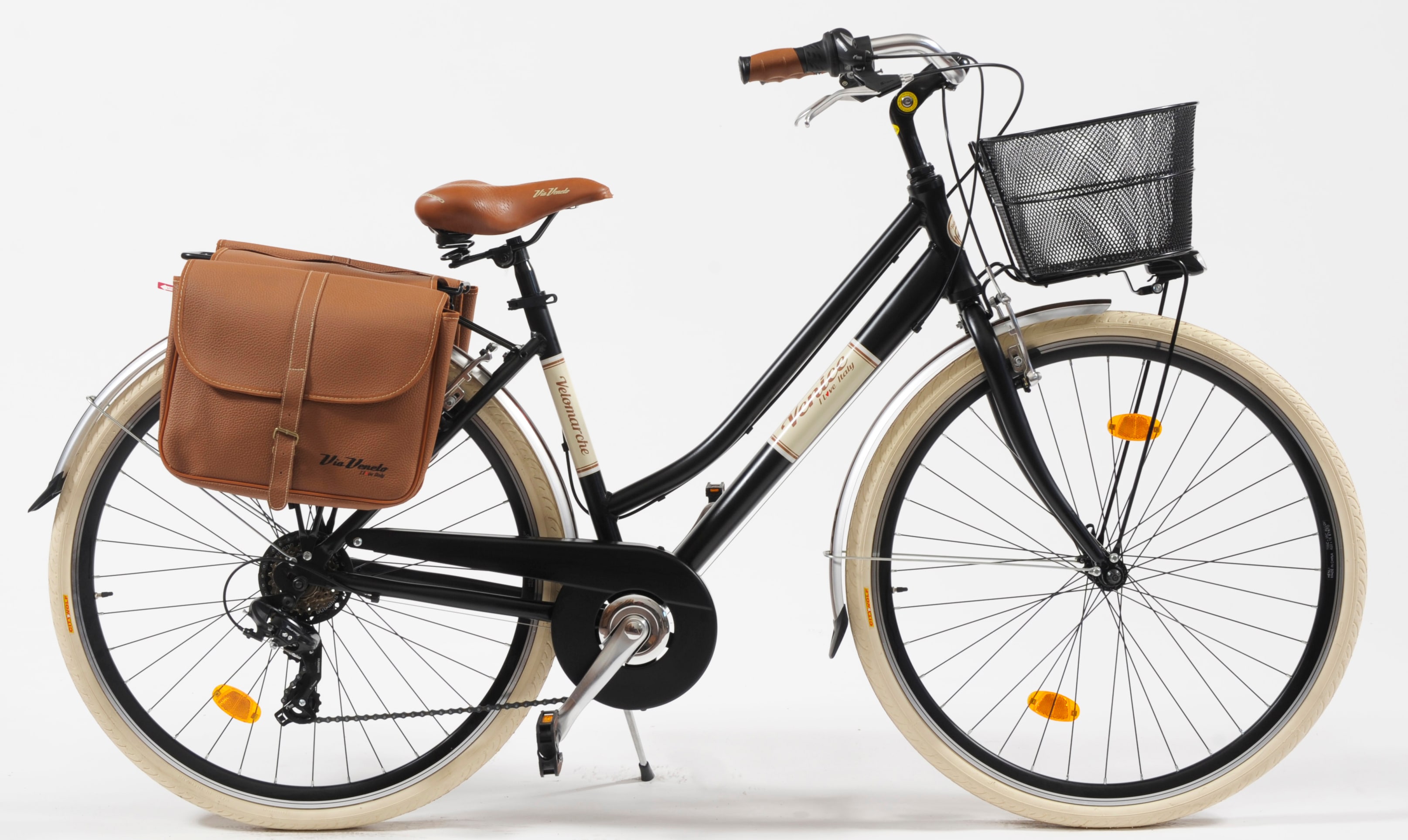 Cityrad "Citybike 605 Alu Lady" Gr. 46, schwarz (schwarz, schwarz), VENICE - I LOVE ITALY, Fahrräder, 46cm, 28 Zoll (71,12cm), für Damen, Kettenschaltung Image