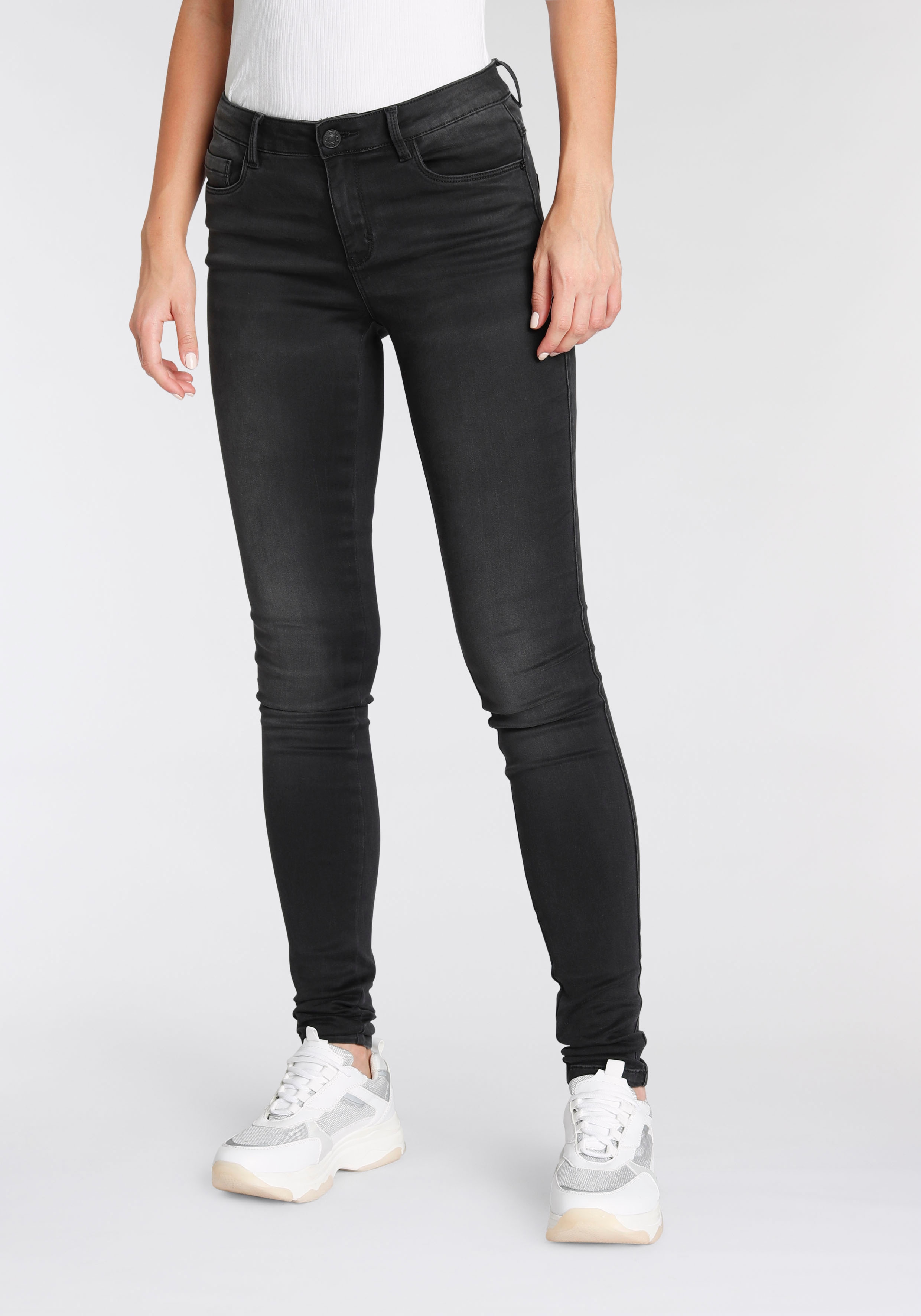Skinny-fit-Jeans ONLY "ONLPAOLA – Extra-eng geschnittene Jeans mit figurformender Silhouette", Damen, Gr. XS (34), Länge 32, grau (grau denim), Denim/Jeans, Obermaterial: 64% Baumwolle, 31% Polyester, 3% Viskose, 2% Elasthan, unifarben, skinny fit,...